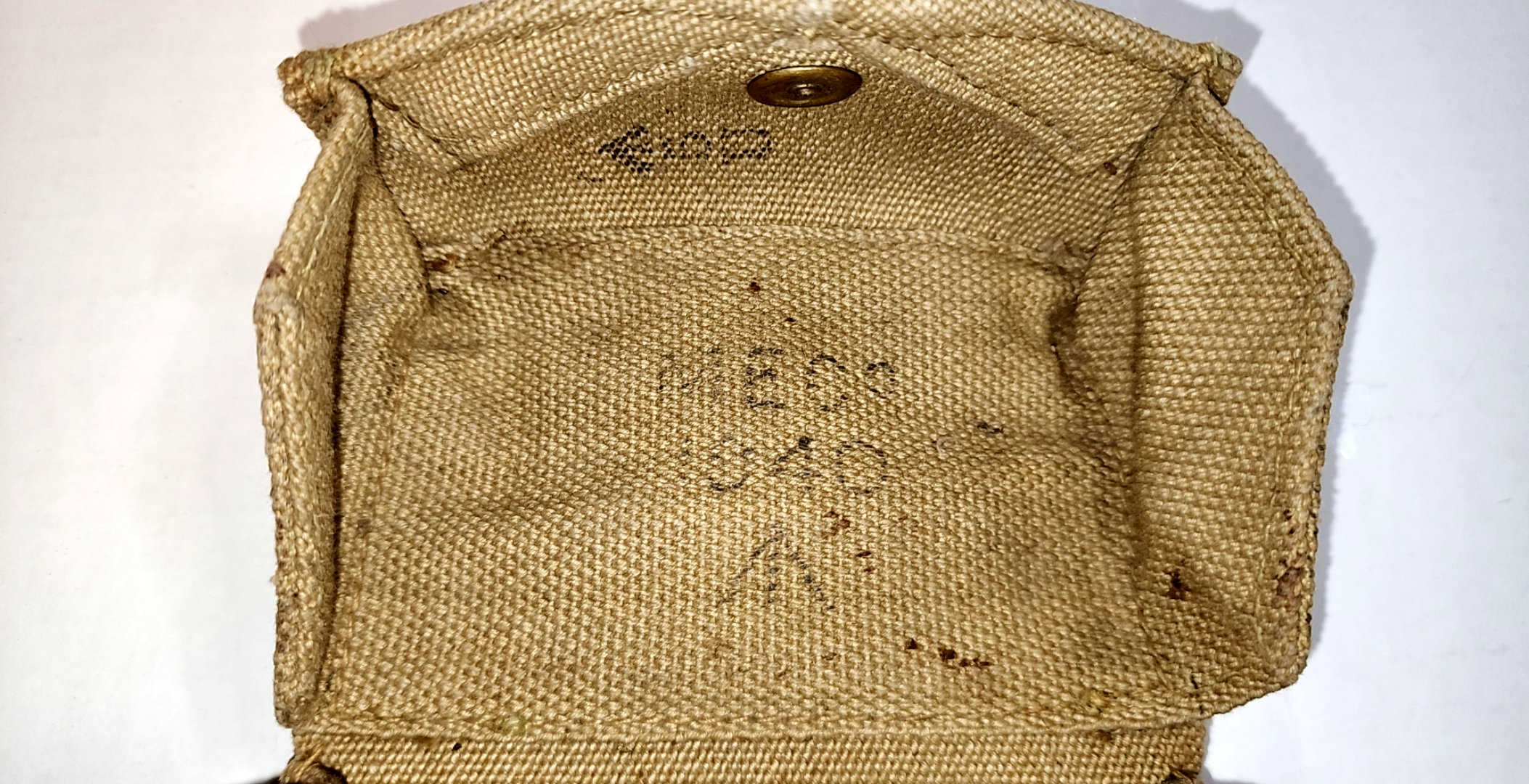 Interior flap stamp M.E.Co 1941 with broad arrow and acceptance mark