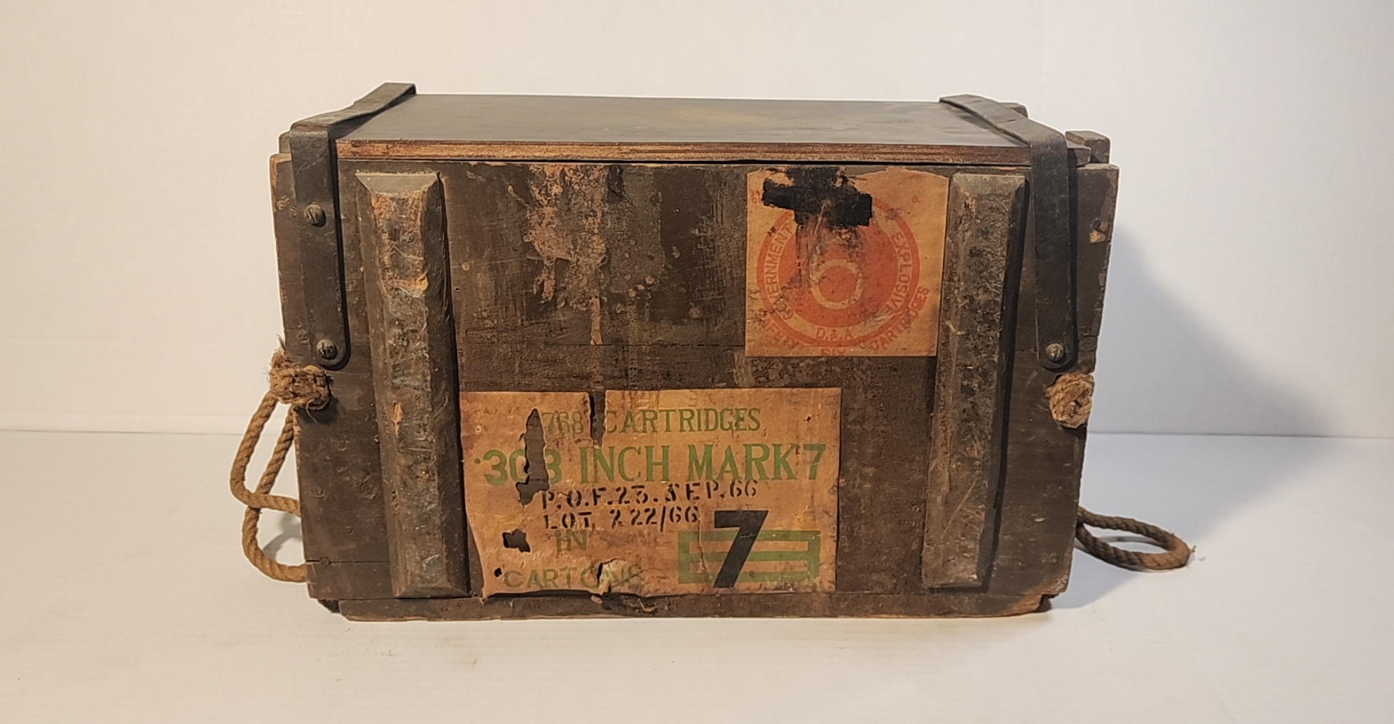 Side view showing contents label: 768 cartridges .303 inch Mark 7, P.O.F. date and lot
