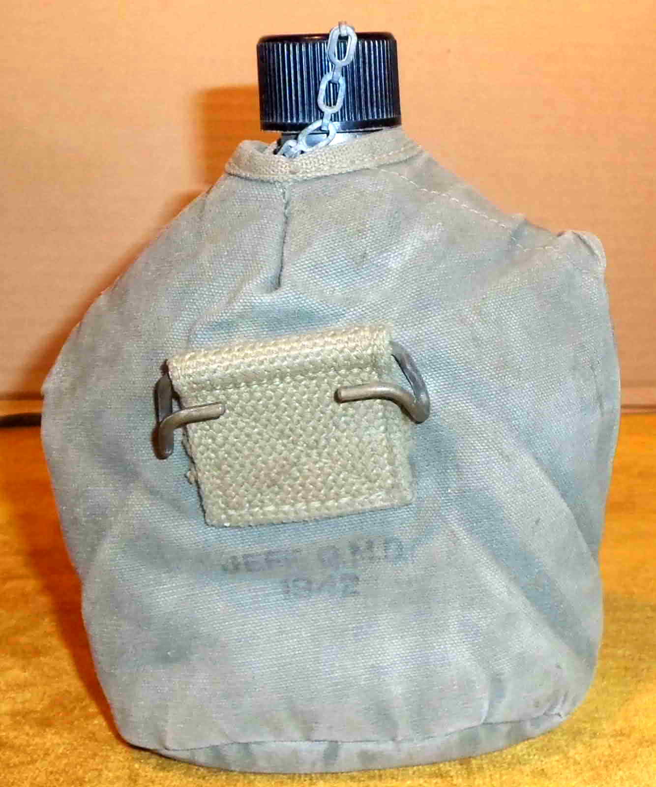 Rear view of the canteen cover showing belt hook and rear marking